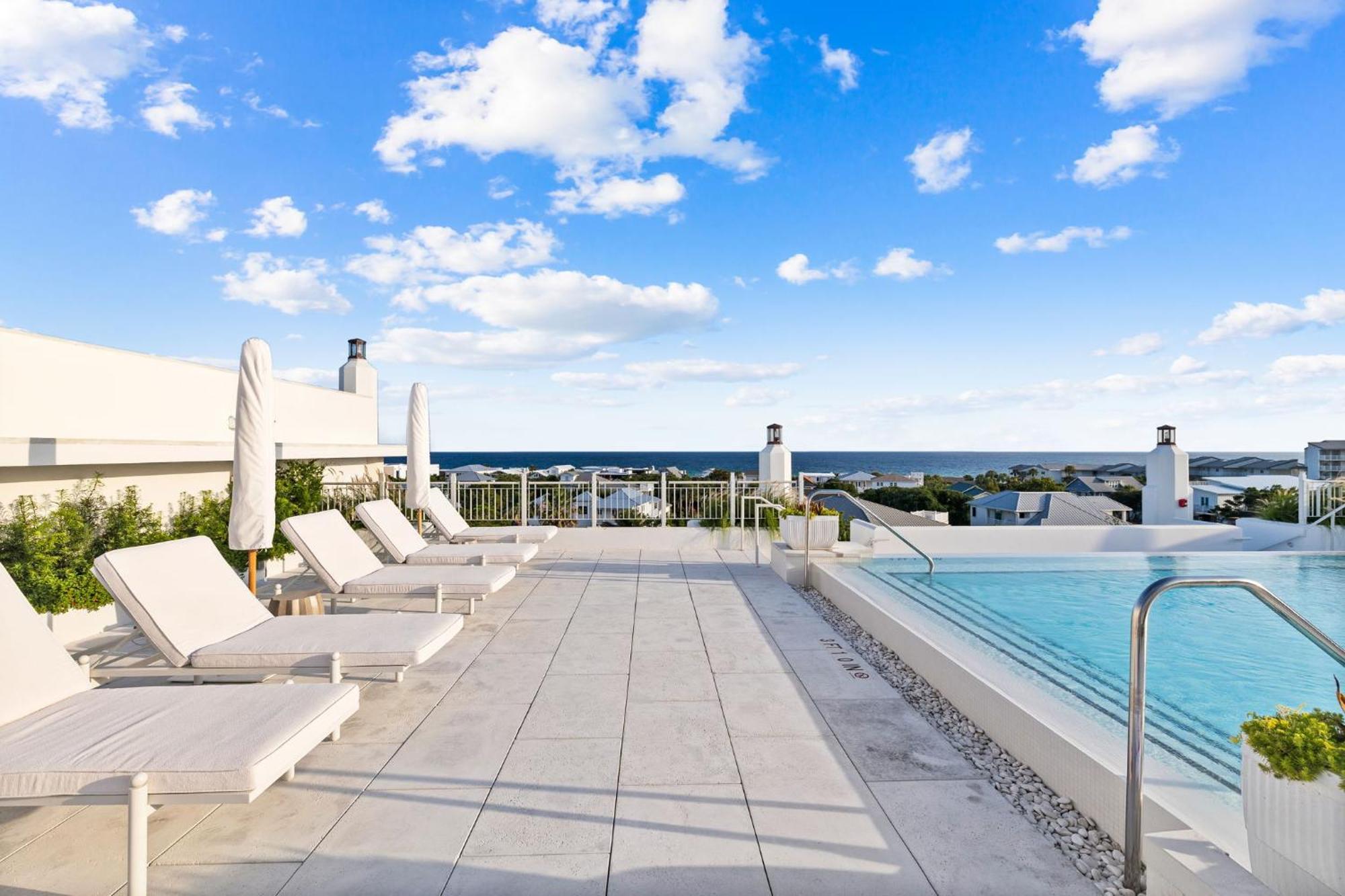 Kaiya Beach Resort Inlet Beach 외부 사진